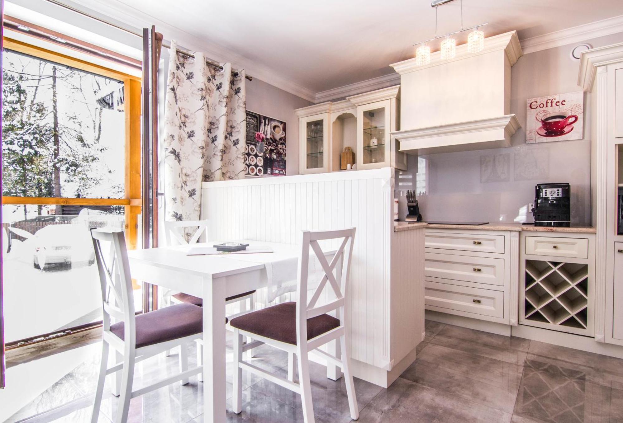 Apartamenty Szkolna Zakopane Bilik gambar